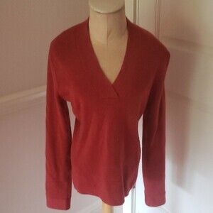 Ladies Merino Wool V-neck sweater. Size M